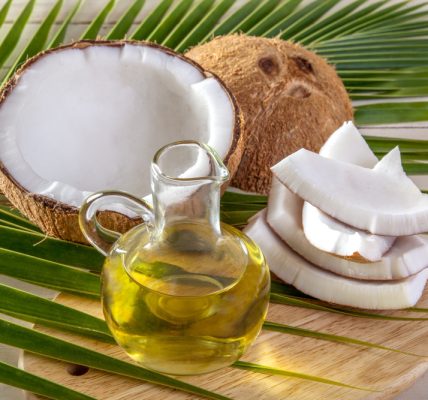 Les Bienfaits du Monoï de Tahiti : Secret de Beauté Exotique