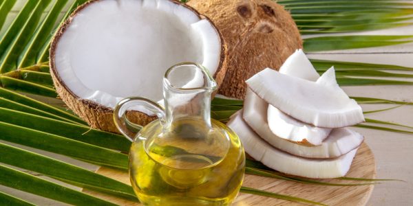 Les Bienfaits du Monoï de Tahiti : Secret de Beauté Exotique