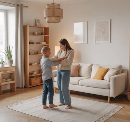 Comment concilier minimalisme et vie de famille pour désencombrer son intérieur sans se priver de confort